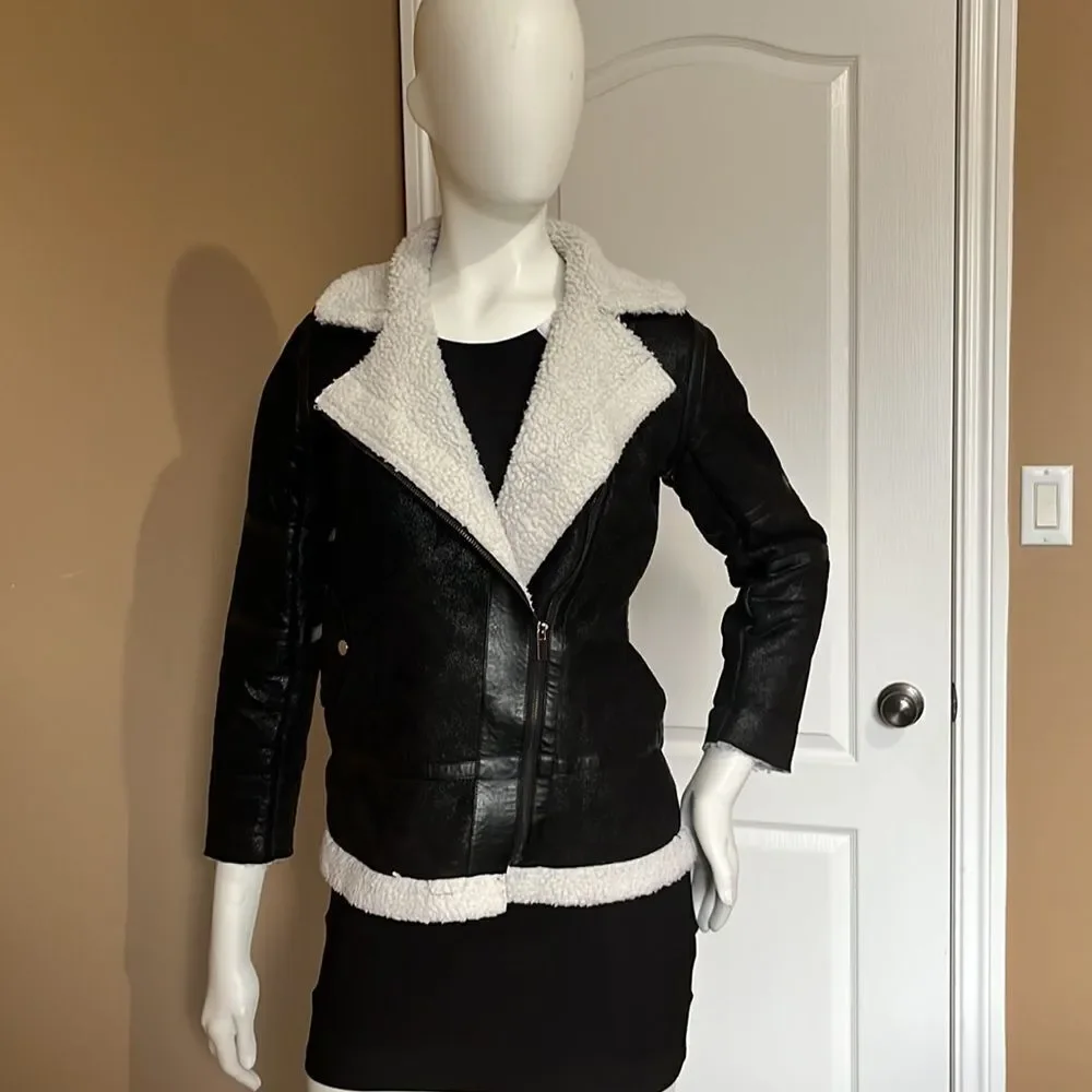 Beautiful winter jacket/ Size S - Picture 1 of 13